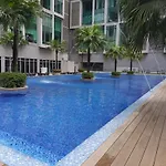 Soho Suites Klcc By Harry